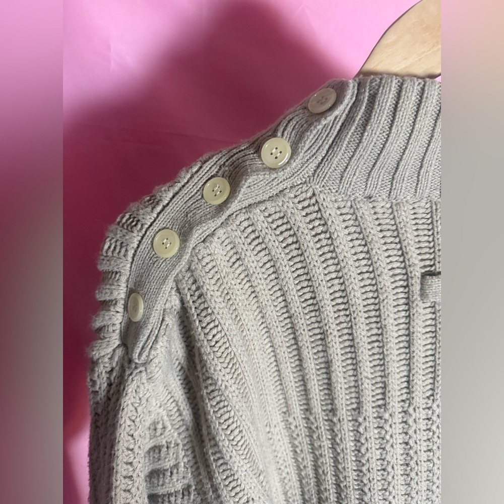 Cozy Chunky Ribbed Knit Sweater Size L - Picture 3 of 5